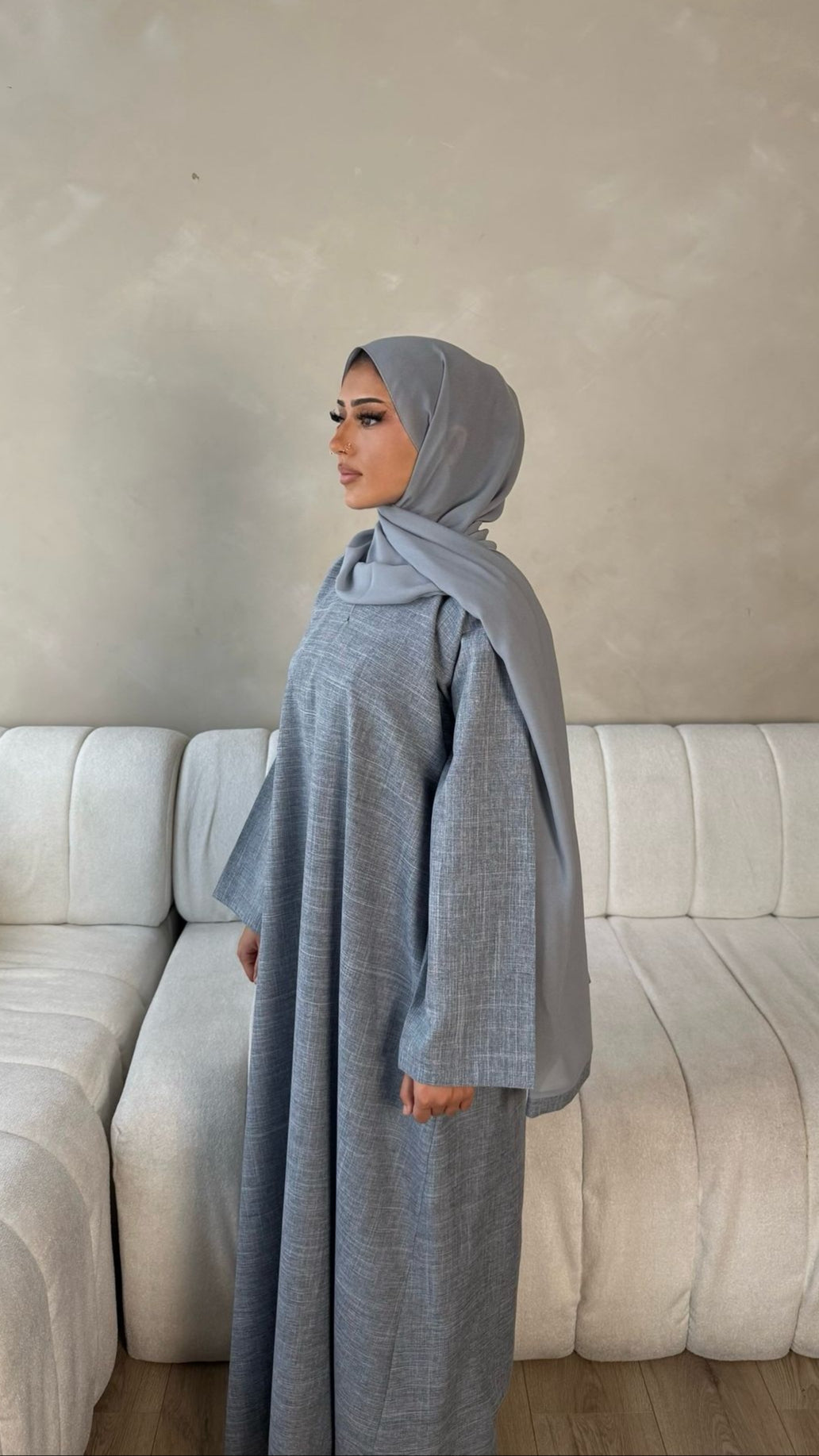 Closed Linen Abaya Steal Blue